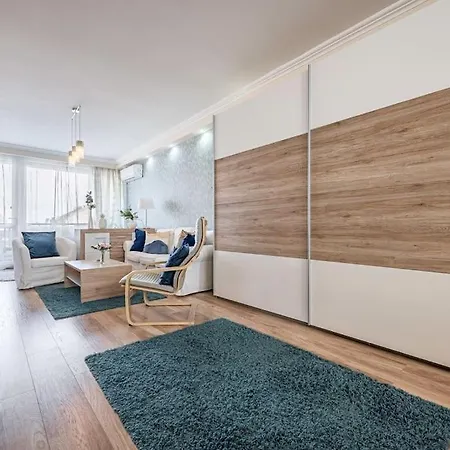 Liszt Ferenc Square Panorama Apartament