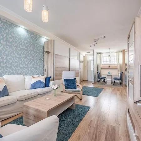 Liszt Ferenc Square Panorama Apartament *