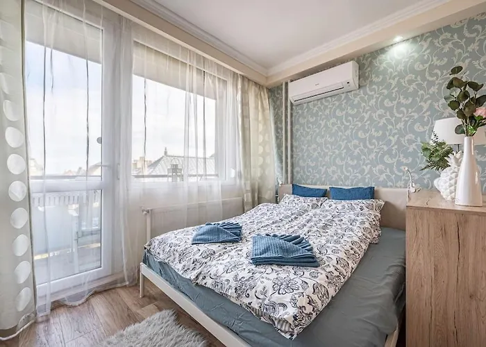 Liszt Ferenc Square Panorama Apartament *