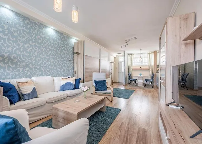 Liszt Ferenc Square Panorama Apartament *